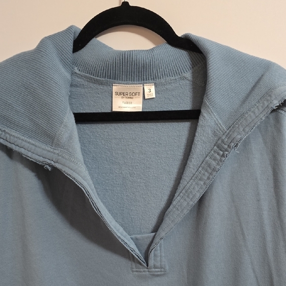 Torrid  Size 22 Super Soft Blue Fleece Pullover - Picture 3 of 7